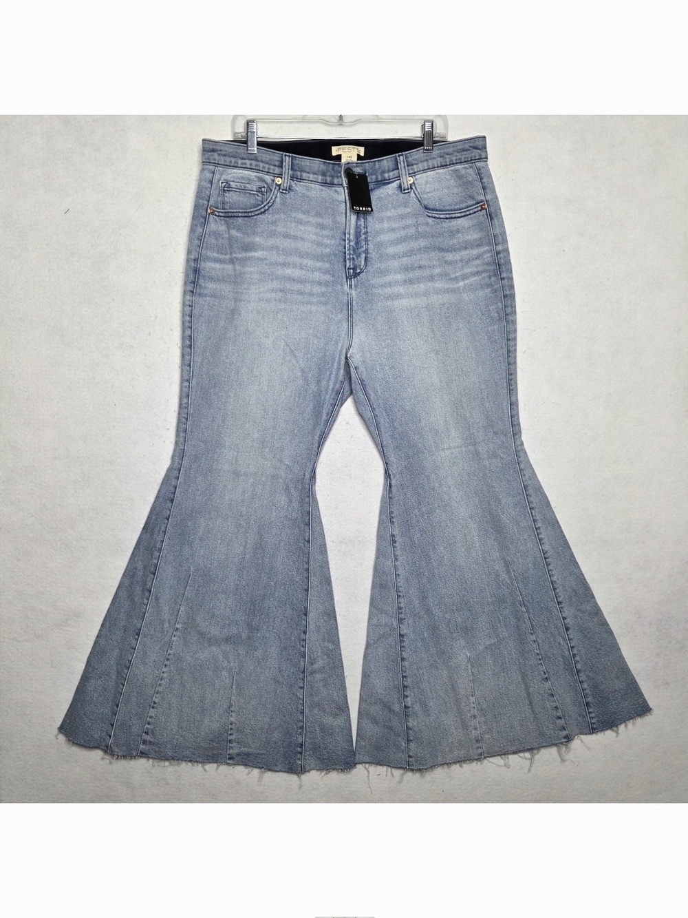 Torrid NWT Festi Sky High Super Flare Jeans Women 14S Boho Retro 70s Bell Bottom